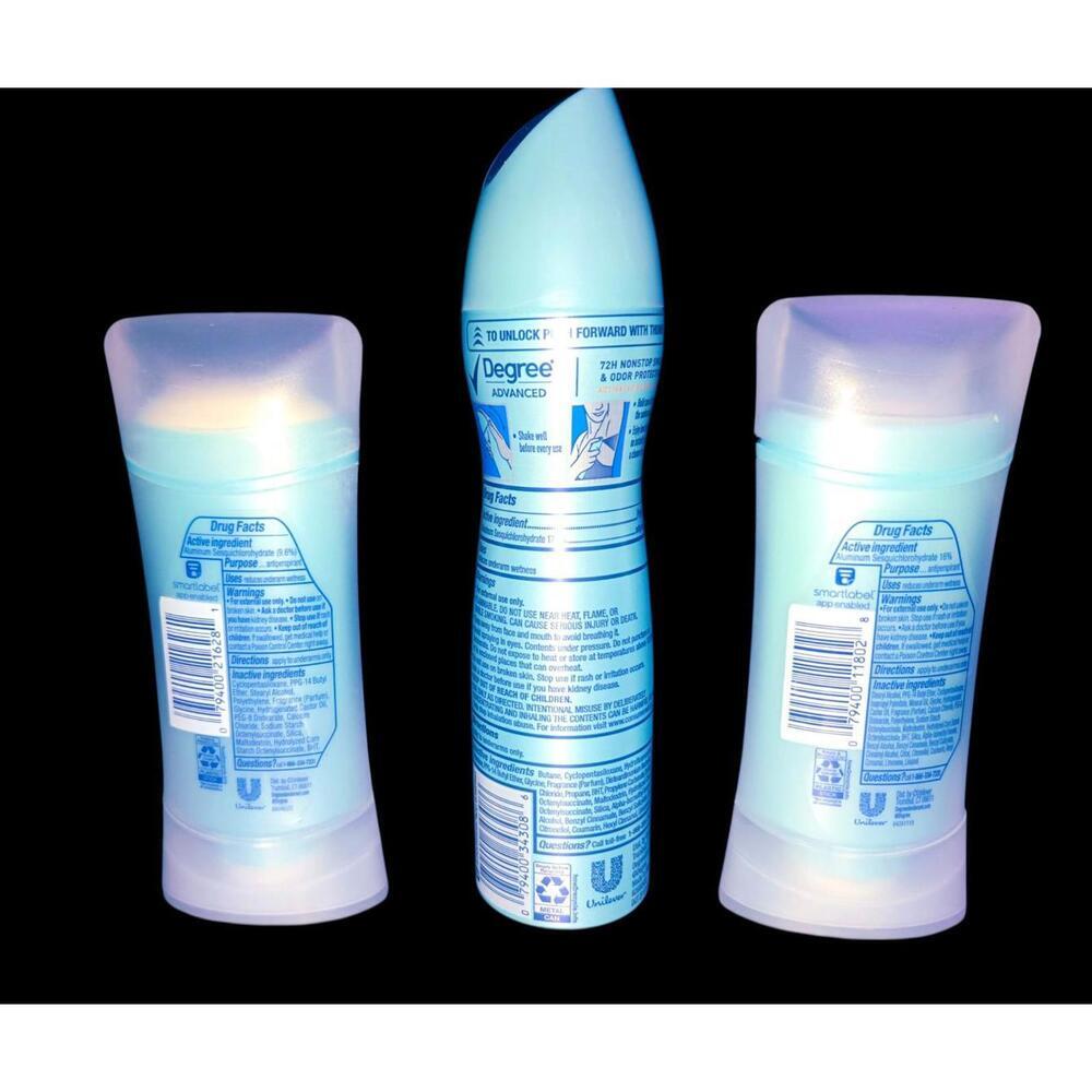Bundle of 3: 2 Degree Stick Deodorants & 1 shower Clean spray deodorant NWT - Picture 2 of 6